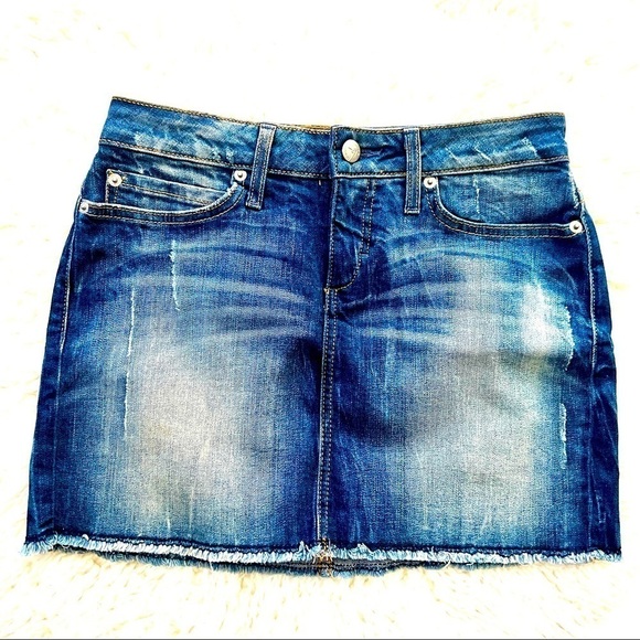 Bebe Stretchy Denim Mini Skirt in Washed Blue. Sz 25 👖🛍️ - Picture 2 of 13